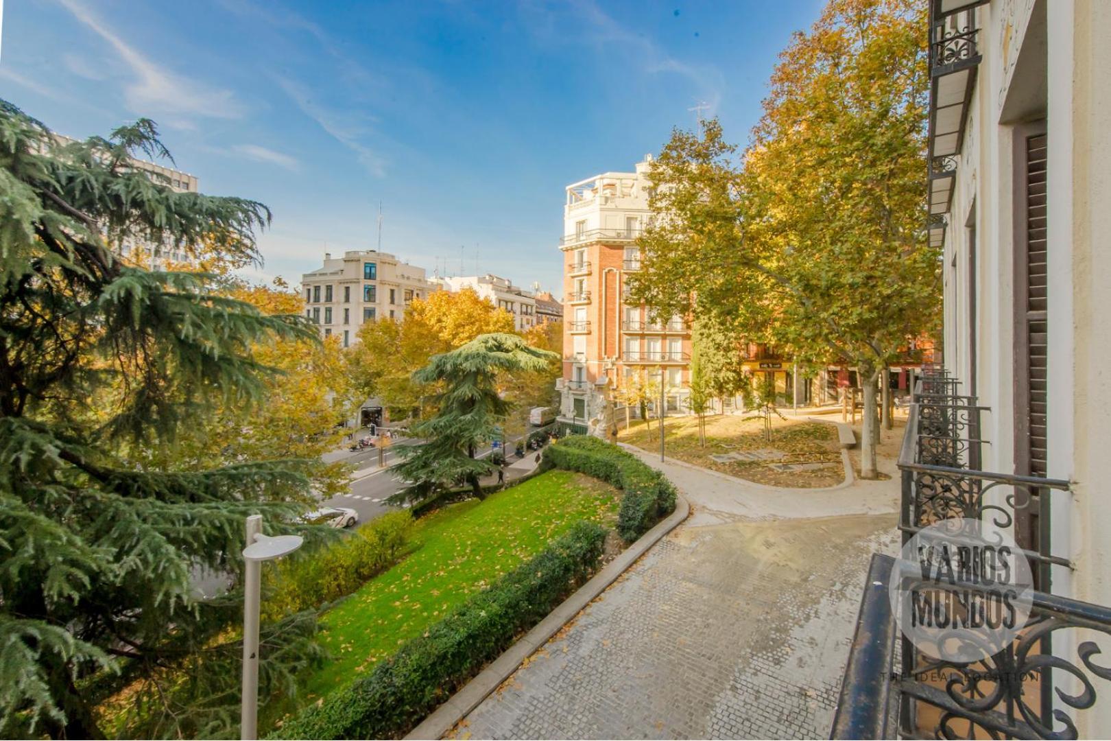 Vistas Panoramicas Para 5 En Duque De Osuna 8 Madrid Eksteriør bilde